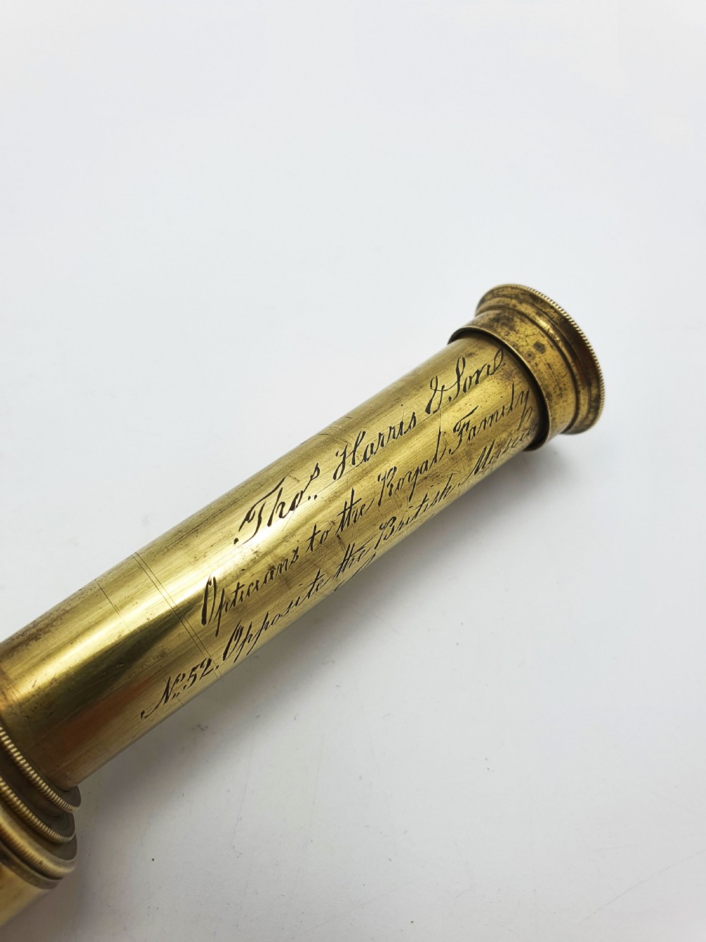 Handsome Antique Brass Telescope - Thomas Harris & Son, Opticians to the Royal Family – circa 1870 View VII