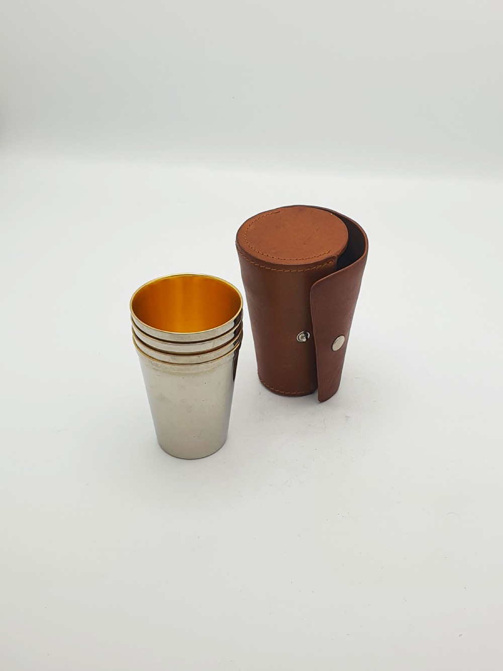 Excellent Vintage Set of Four Silver-Plated Travel Tumblers in Leather Case – circa 1930 View III