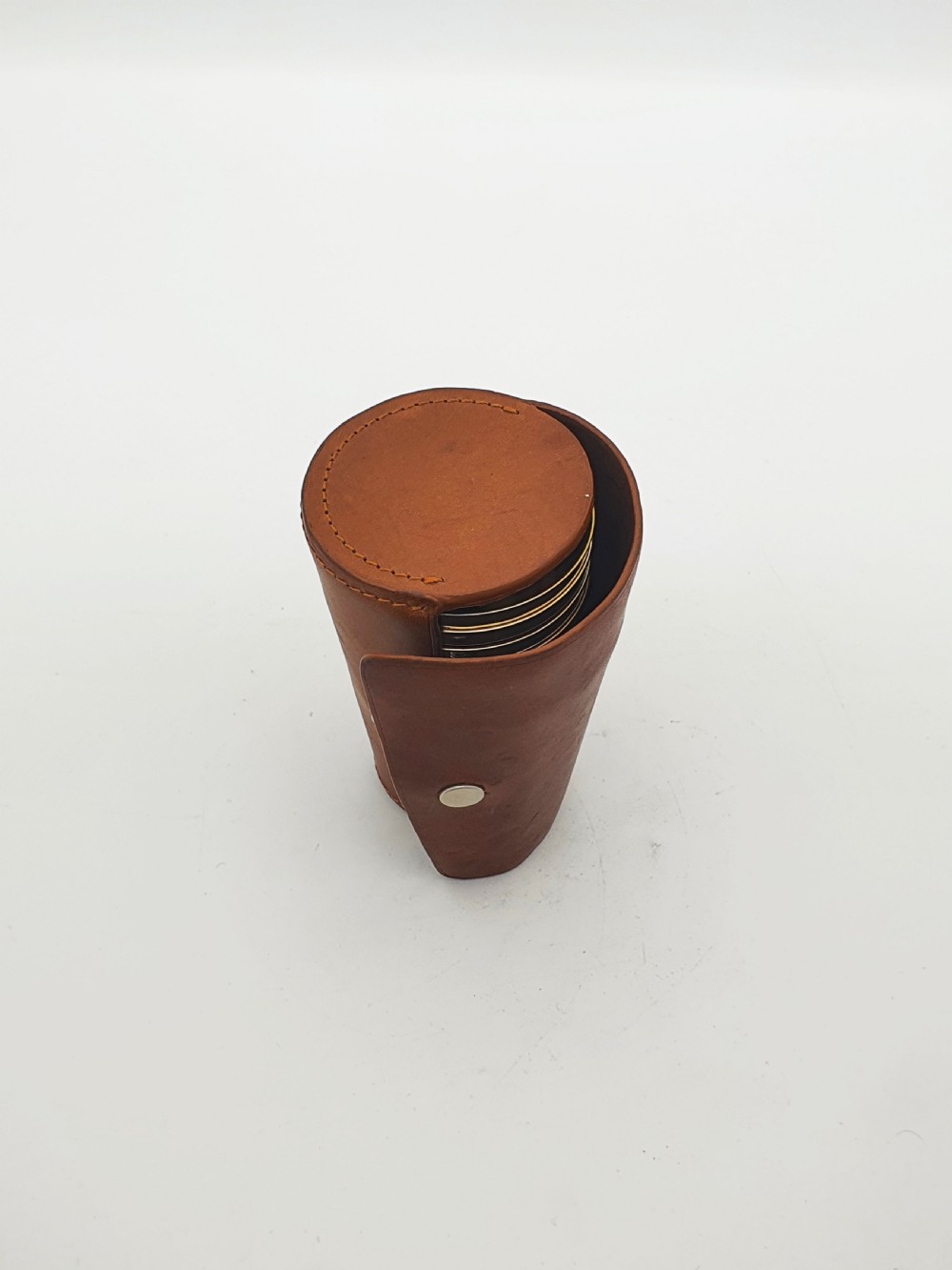 Excellent Vintage Set of Four Silver-Plated Travel Tumblers in Leather Case – circa 1930 View VI