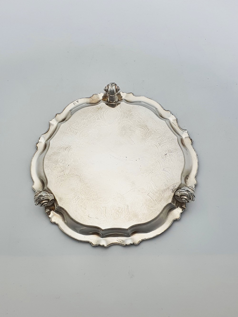 Fine Victorian Sheffield Silver-Plated Salver on Scroll Feet – circa 1840 View IV