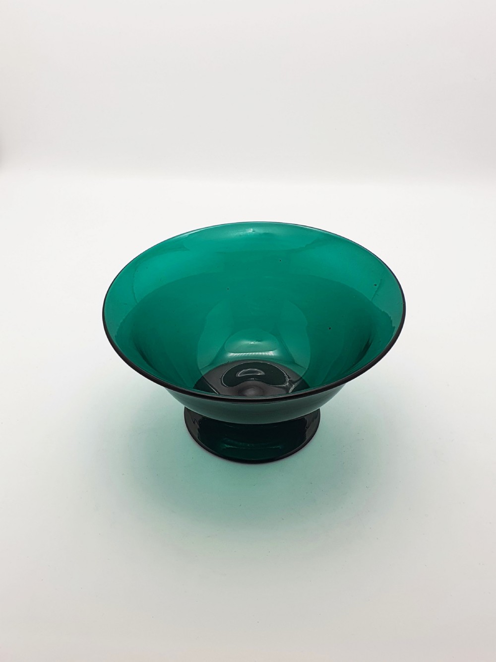 Nice Antique Georgian Emerald Green Glass Footed Bowl – circa 1820 View III