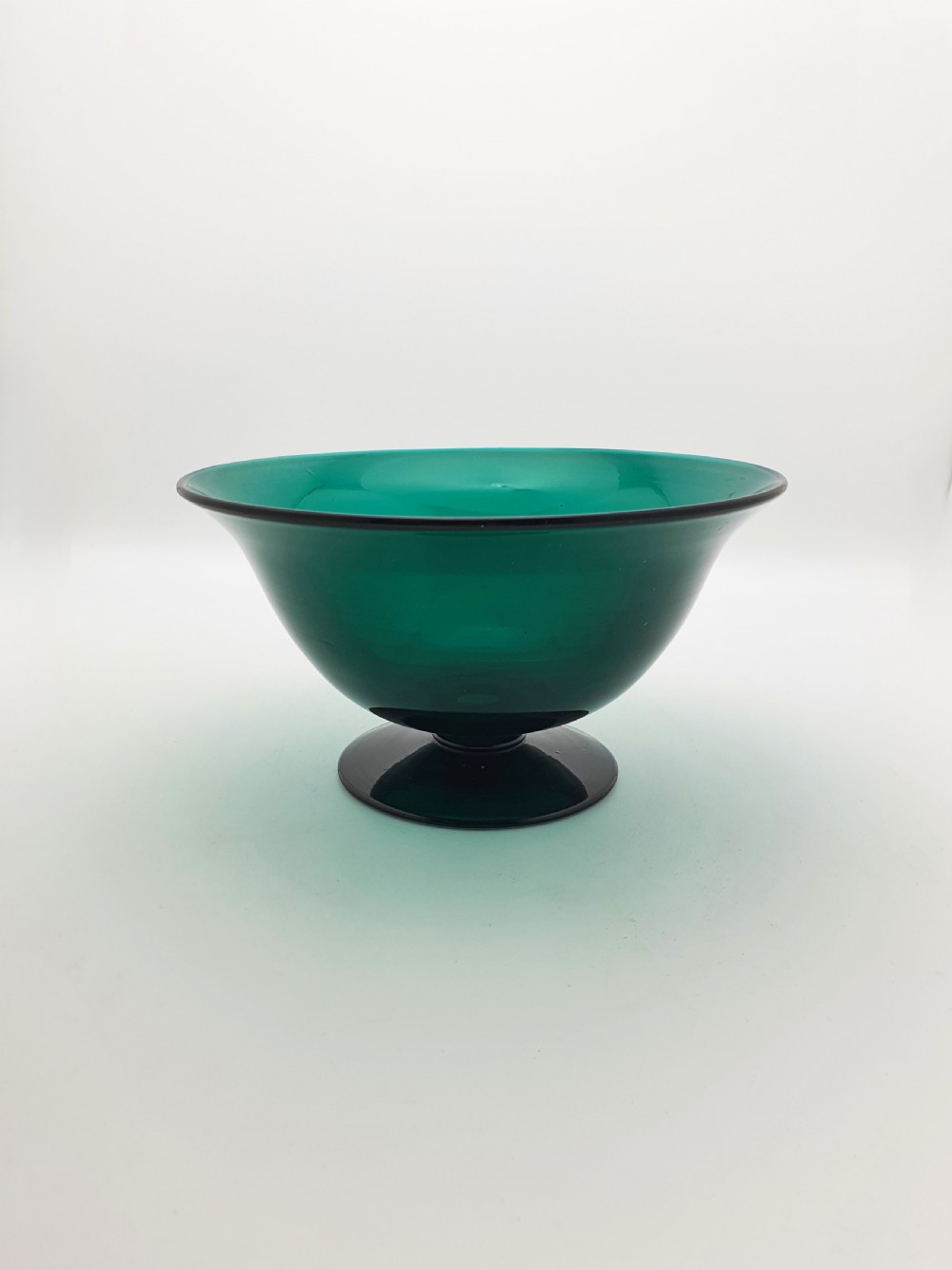 Nice Antique Georgian Emerald Green Glass Footed Bowl – circa 1820 View IV