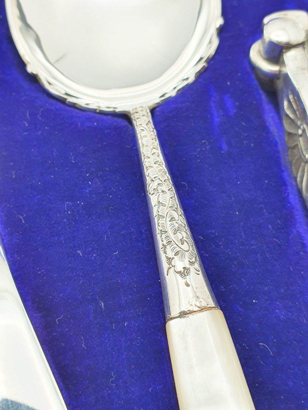 Antique Cased Edwardian Silver-Plate & Mother-of-Pearl Dessert Service – circa 1905 View III