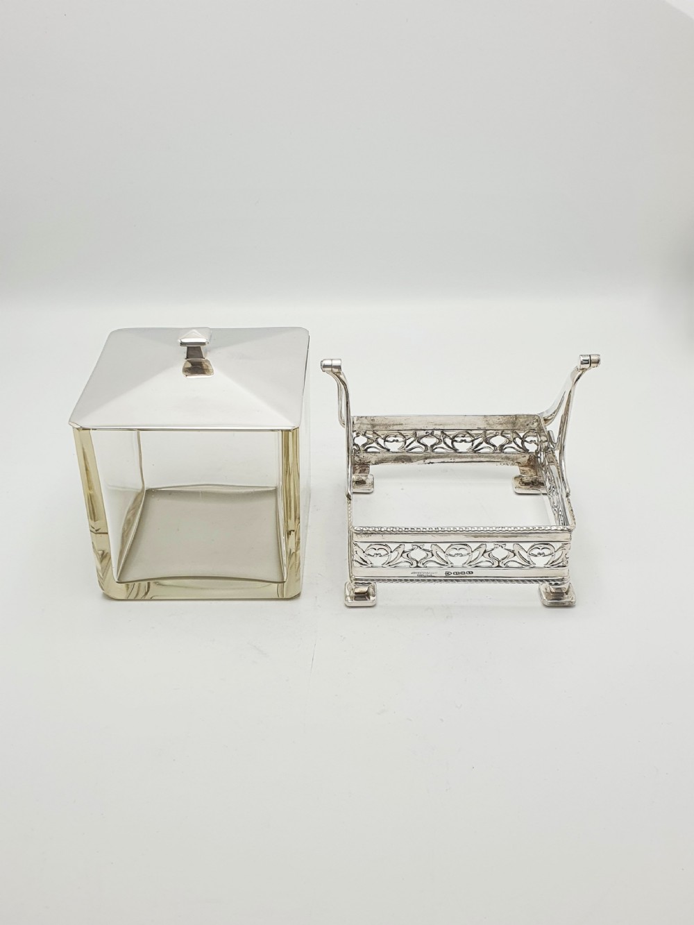 Splendid Art Deco Silver Plate & Glass Biscuit Box – circa 1925 View VII