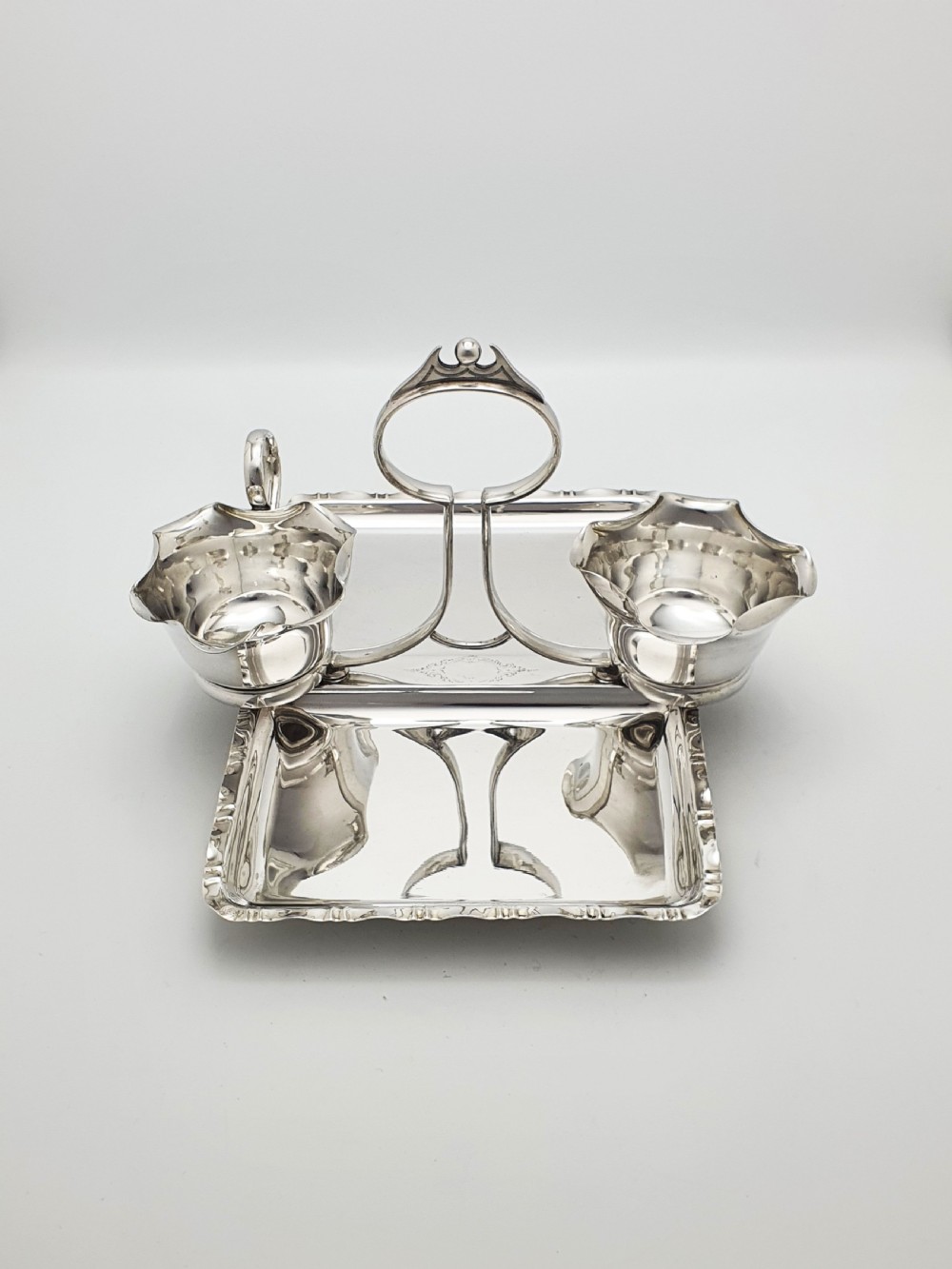 Lovely Antique Edwardian Silver-Plated Strawberry Dish – circa 1905