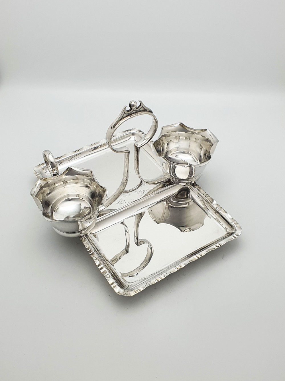 Lovely Antique Edwardian Silver-Plated Strawberry Dish – circa 1905 View II