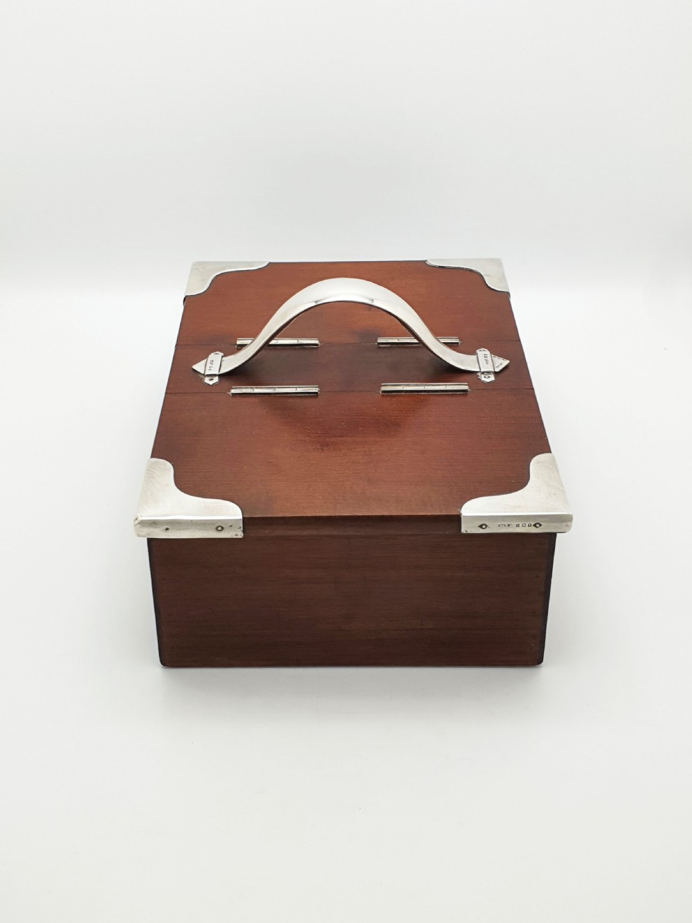 Antique Sterling Silver Mounted Mahogany Cigar Box – London, 1919 View VIII