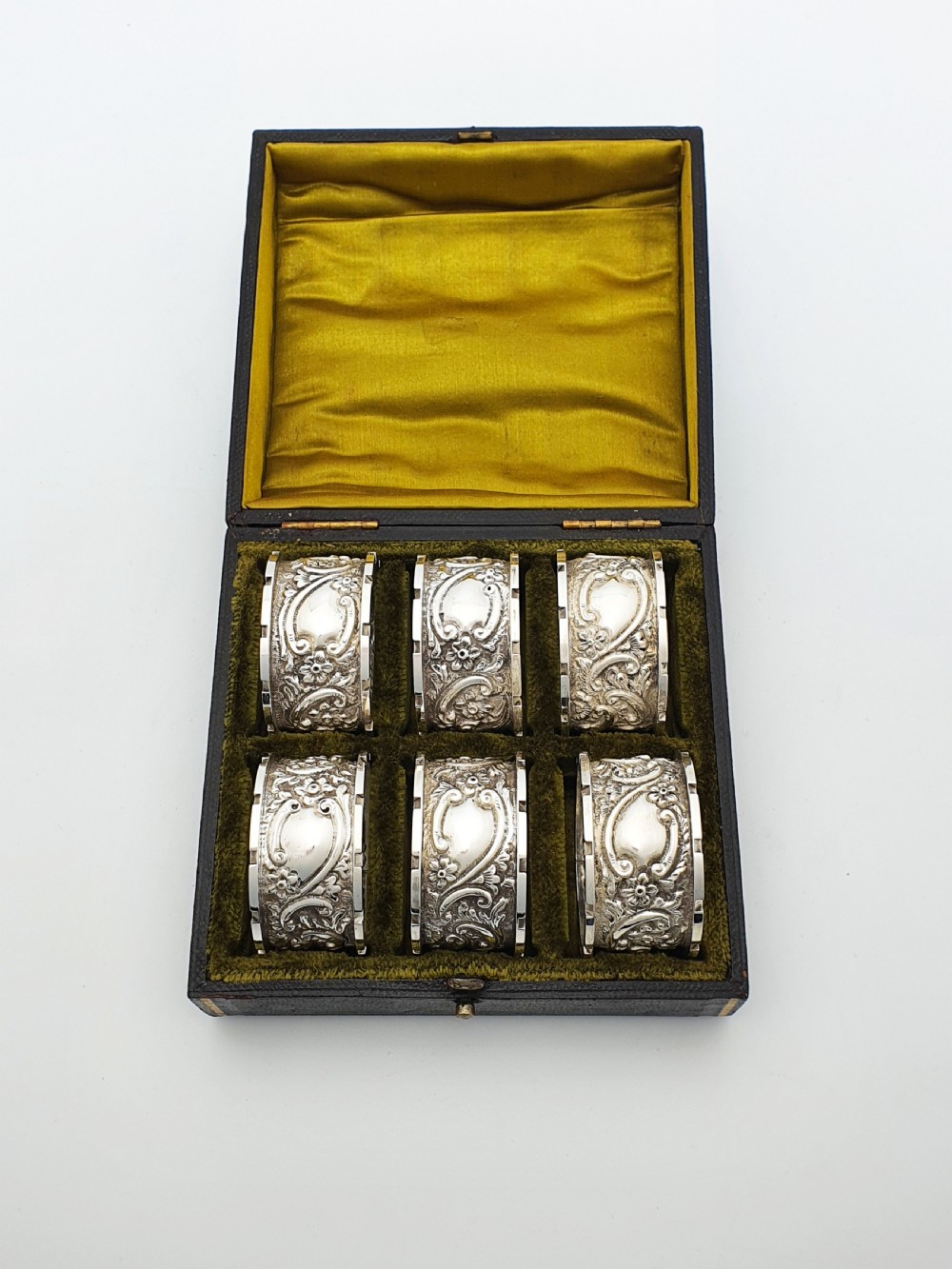 Nice Boxed Set of 6 Ornate Antique Victorian Silver Plated Napkin Rings – circa 1890 View II
