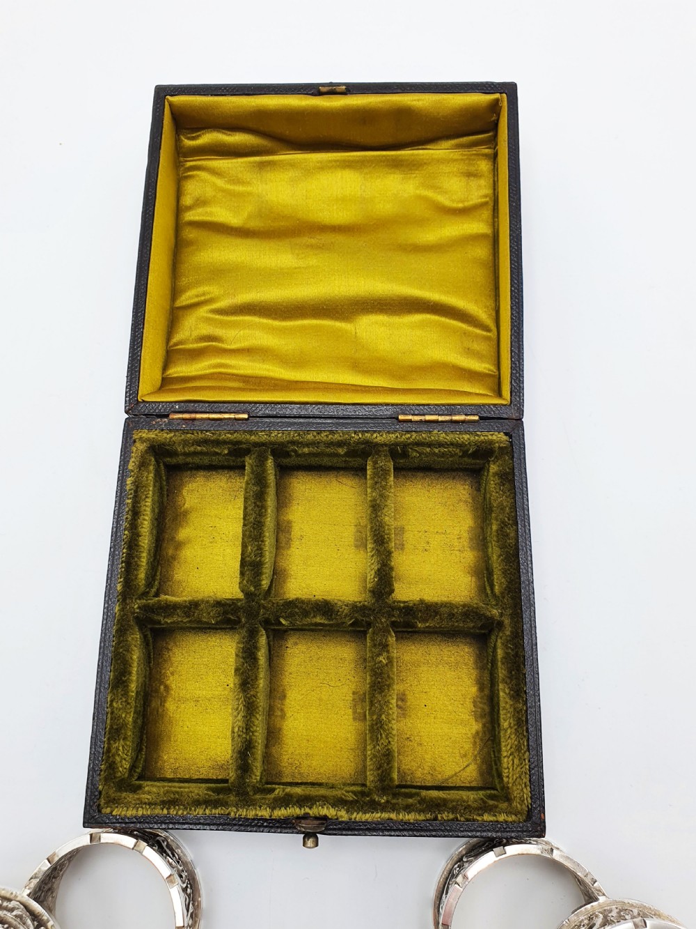 Nice Boxed Set of 6 Ornate Antique Victorian Silver Plated Napkin Rings – circa 1890 View VI