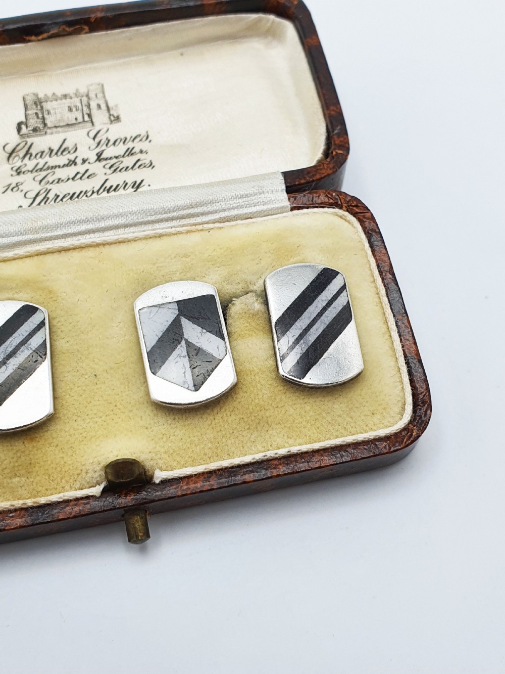 Nice Art Deco Sterling Silver & Enamel Cufflinks Set – circa 1930 View II