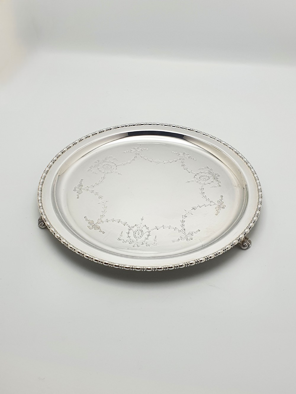 Nice Antique Silver-Plated Salver with Engraved Neoclassical Motif – circa 1905