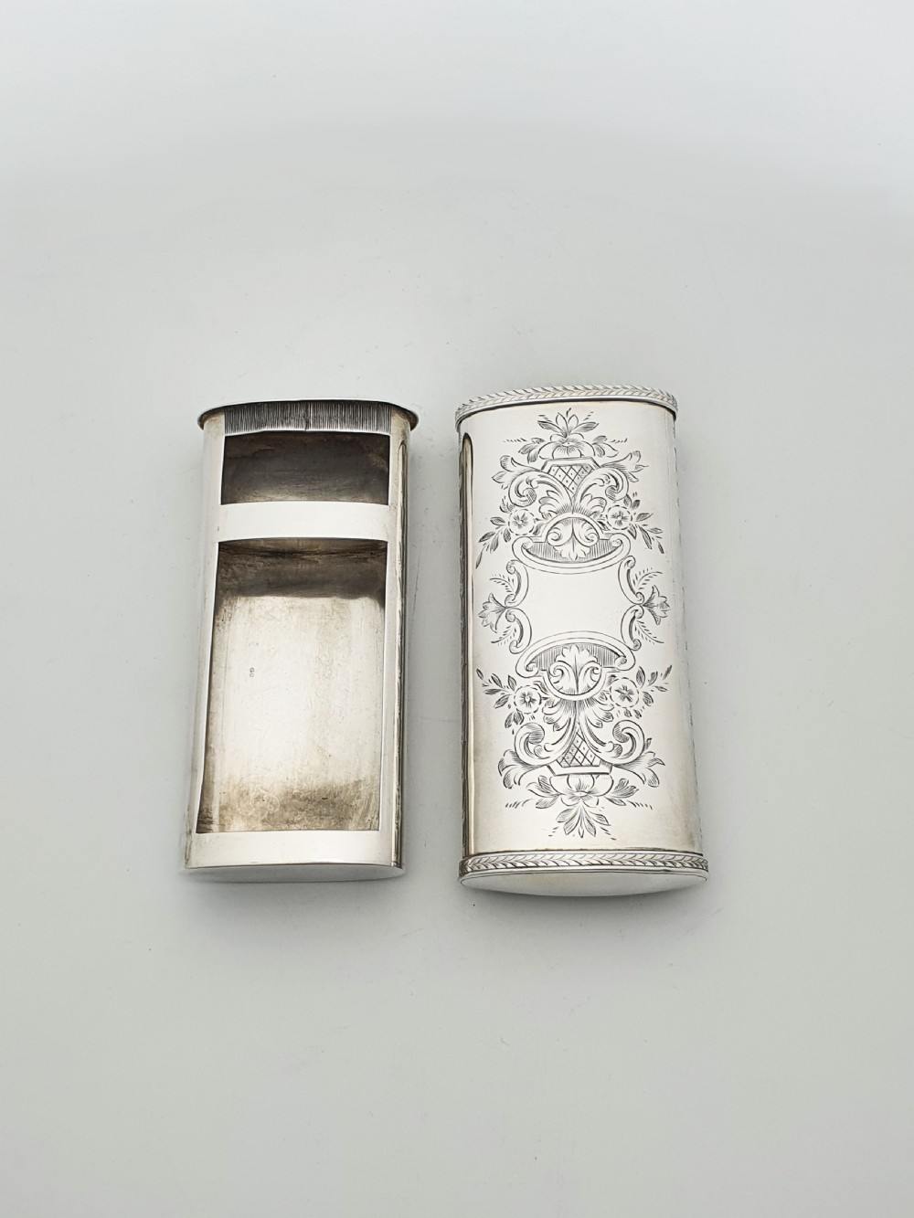 Rare Antique Victorian Combination Vesta & Cigarette Case – circa 1880 View VIII
