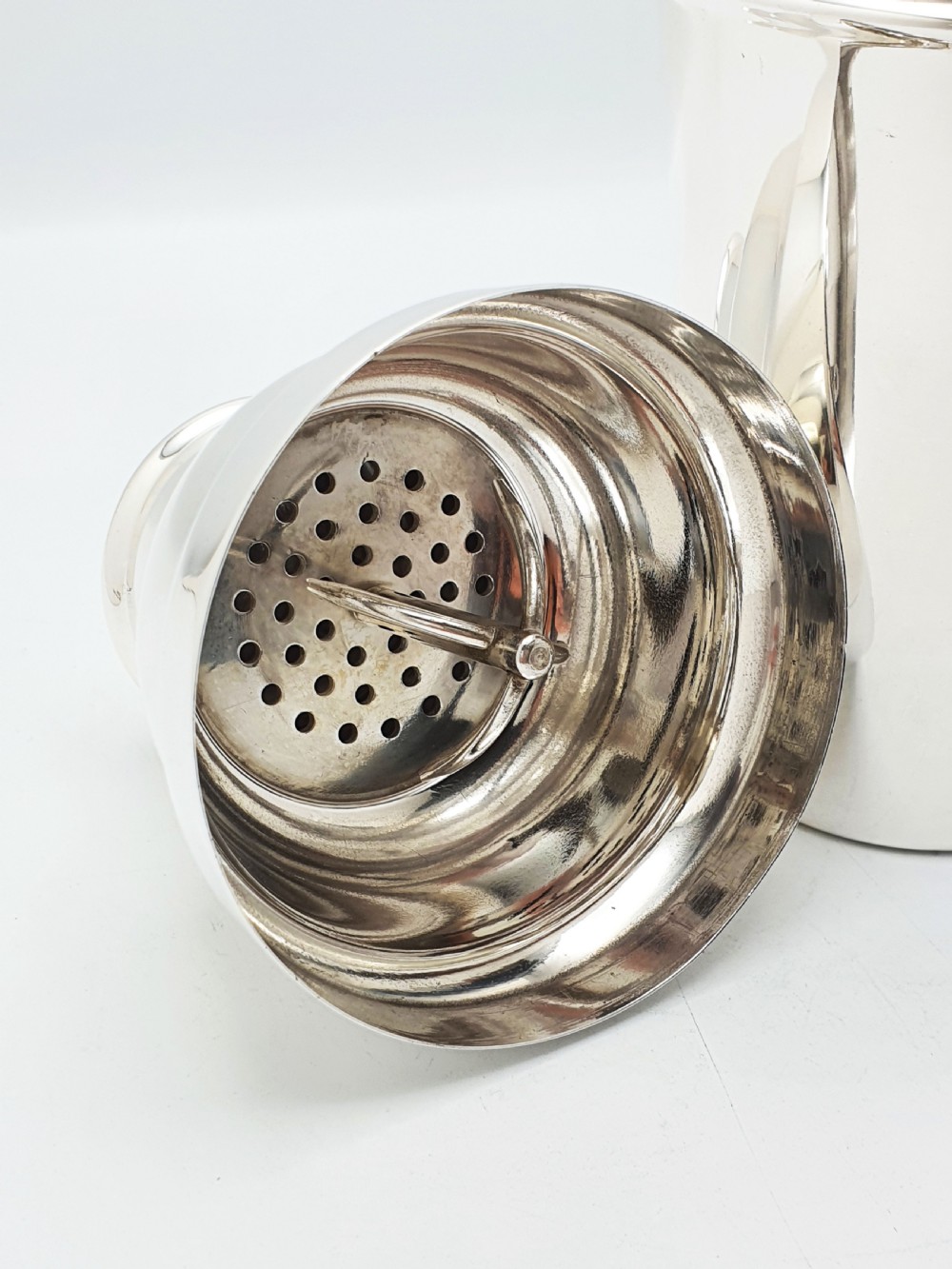 Nice Vintage Silver Plated Cocktail Shaker & Jigger Set – circa 1930 View VII