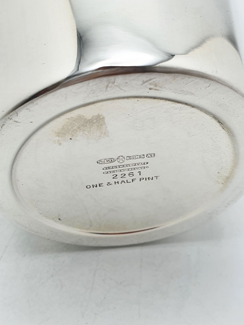 Nice Vintage Silver Plated Cocktail Shaker & Jigger Set – circa 1930 View VIII