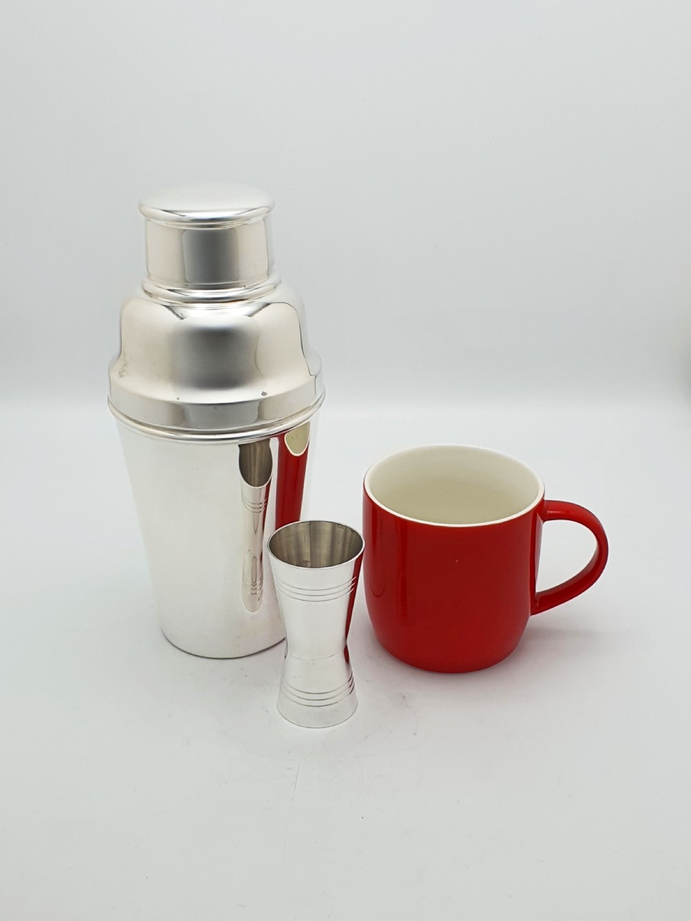 Nice Vintage Silver Plated Cocktail Shaker & Jigger Set – circa 1930 View XII