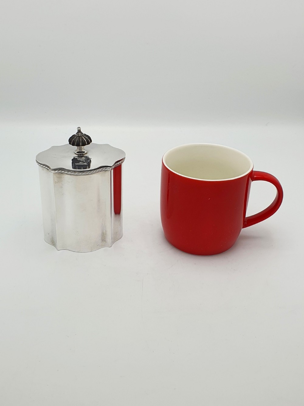 Lovely Antique Georgian-Style Silver Plated Tea Caddy – circa 1920 View X