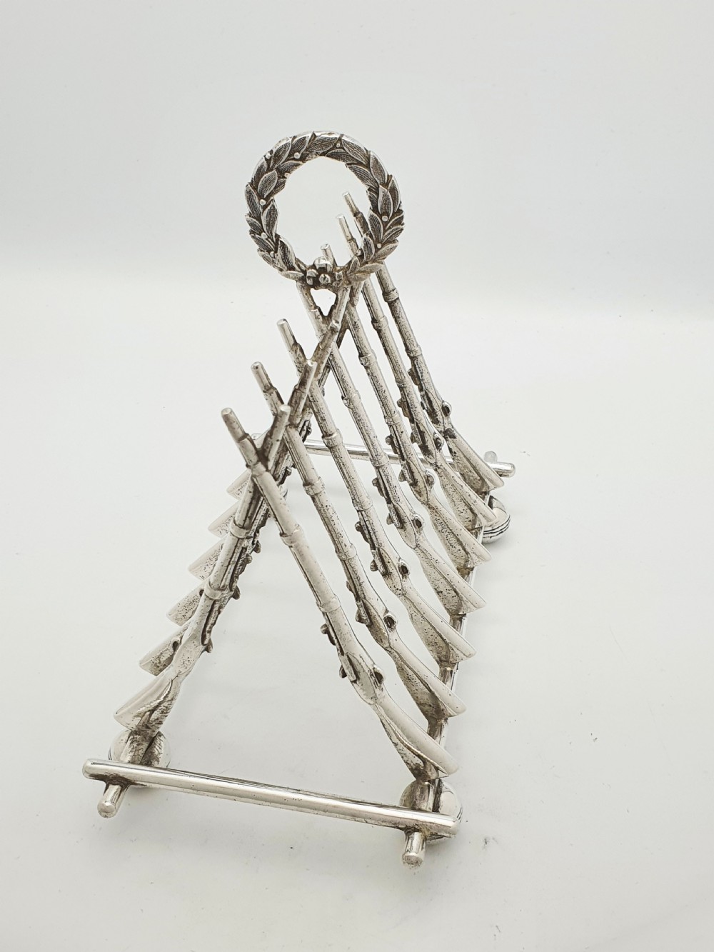 Antique Victorian Rifle-Form Toast Rack with Laurel Wreath Handle – circa 1880