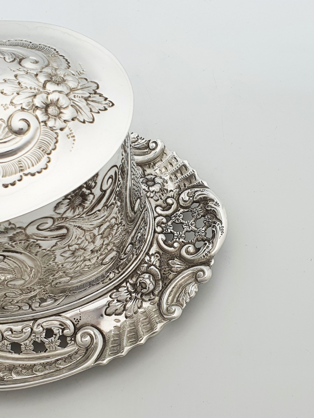Fabulous Antique Victorian Embossed Silver Plated Biscuit Box – circa 1890 View IV