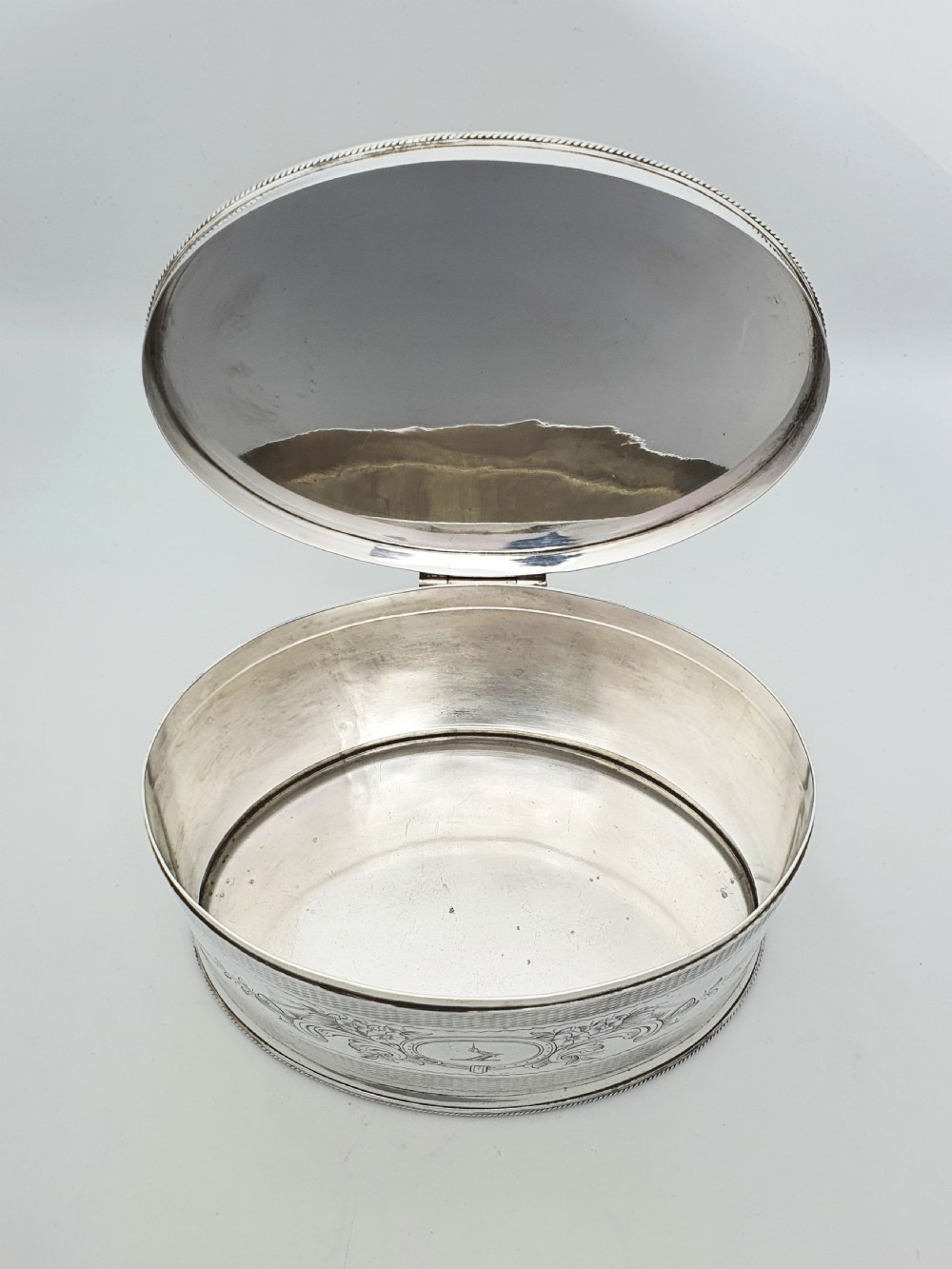 Lovely Antique Victorian Oval Silver-Plated Biscuit Box – circa 1880 View VIII