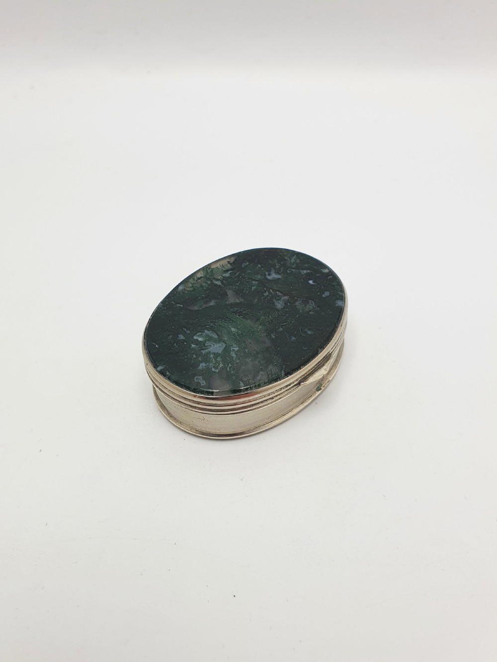 Lovely Antique Victorian Moss Agate Pill Box – circa 1890 View IV