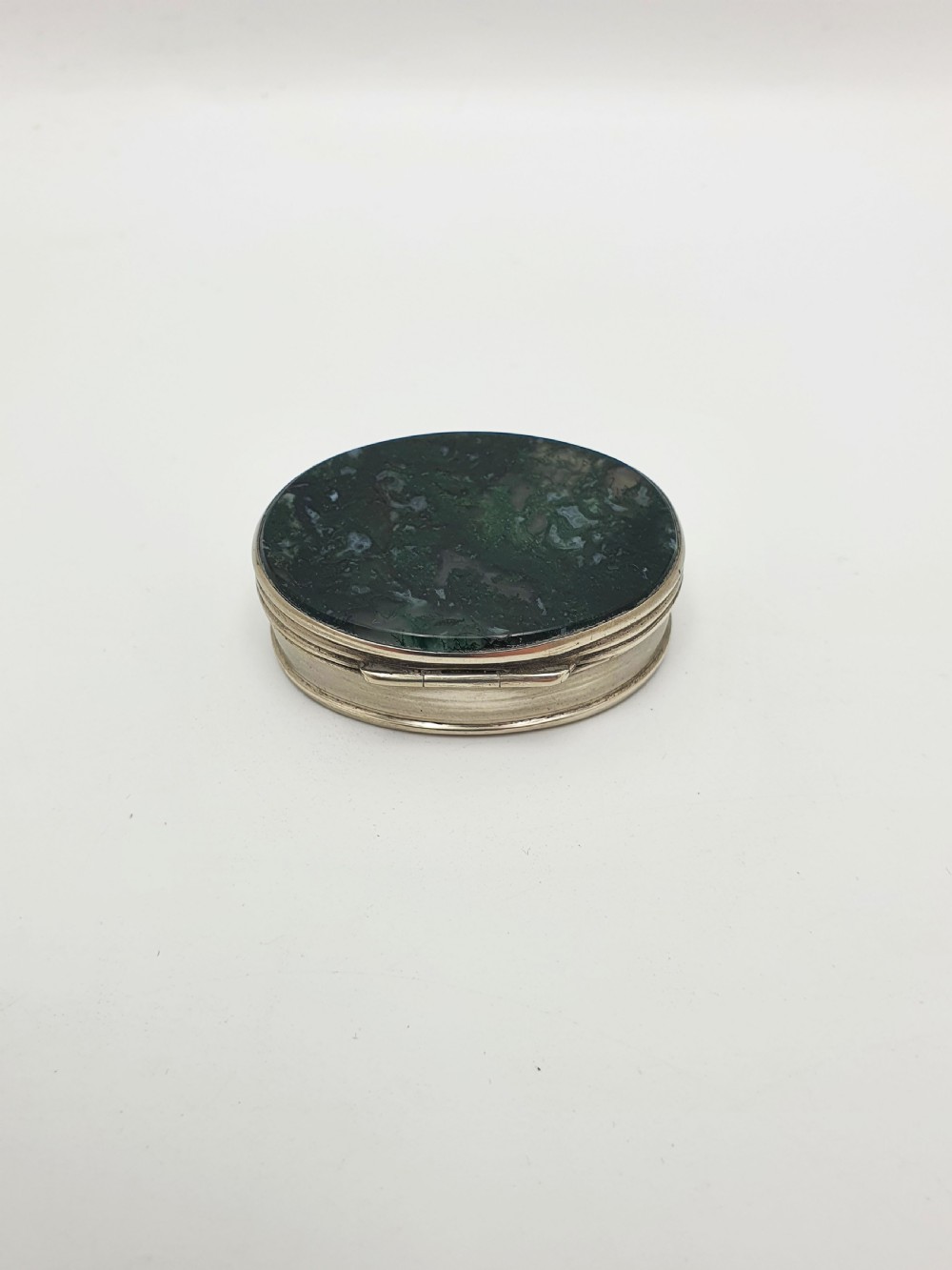 Lovely Antique Victorian Moss Agate Pill Box – circa 1890 View VIII