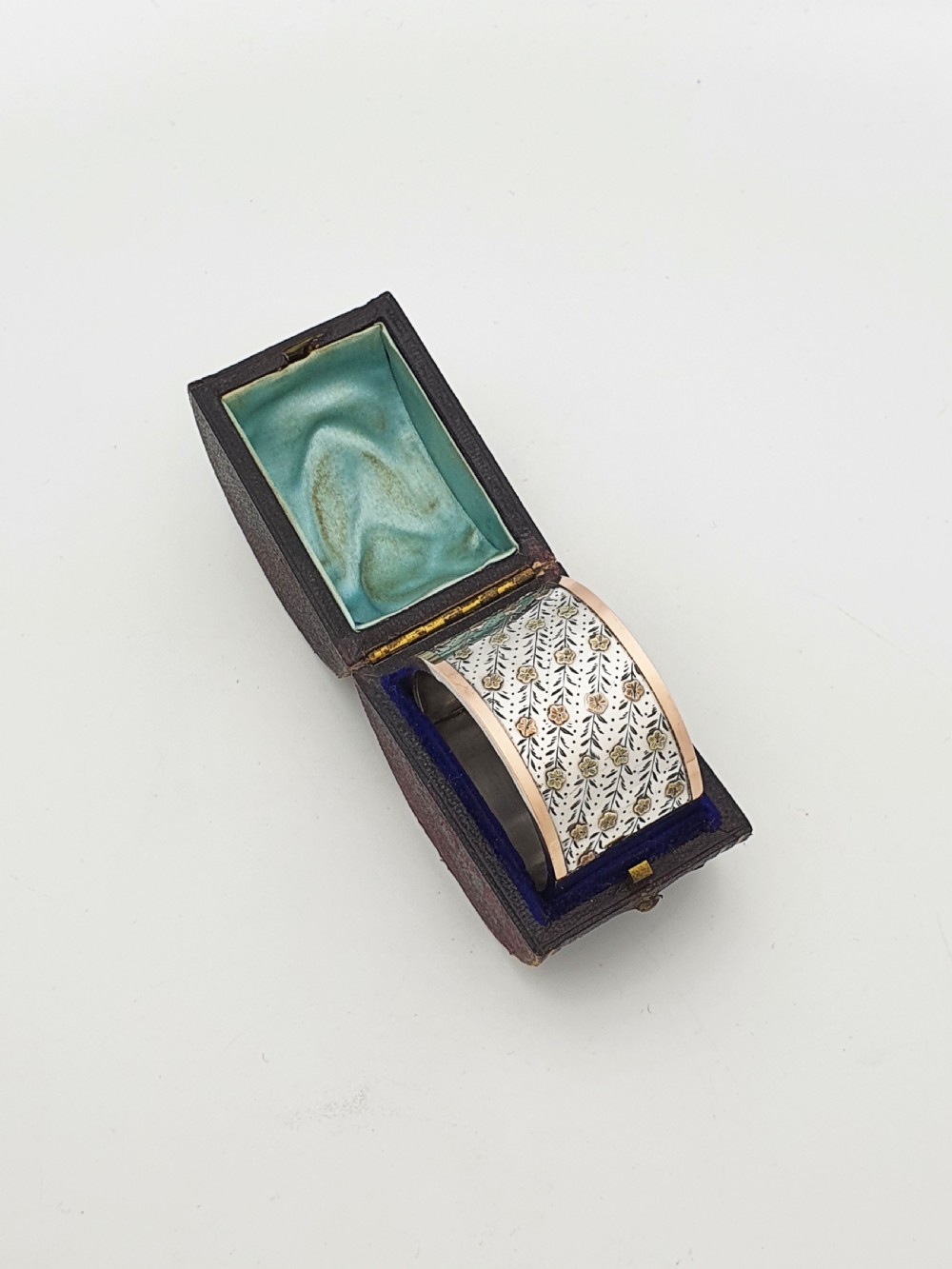 Gorgeous Antique Victorian Silver & Gold Inlaid Napkin Ring – circa 1890 View III