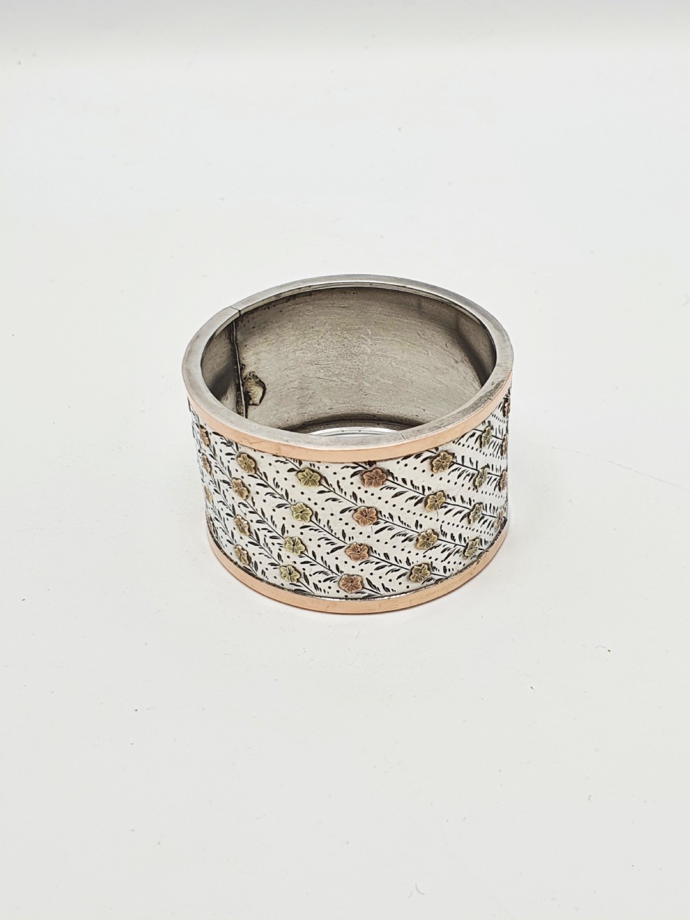 Gorgeous Antique Victorian Silver & Gold Inlaid Napkin Ring – circa 1890 View IV