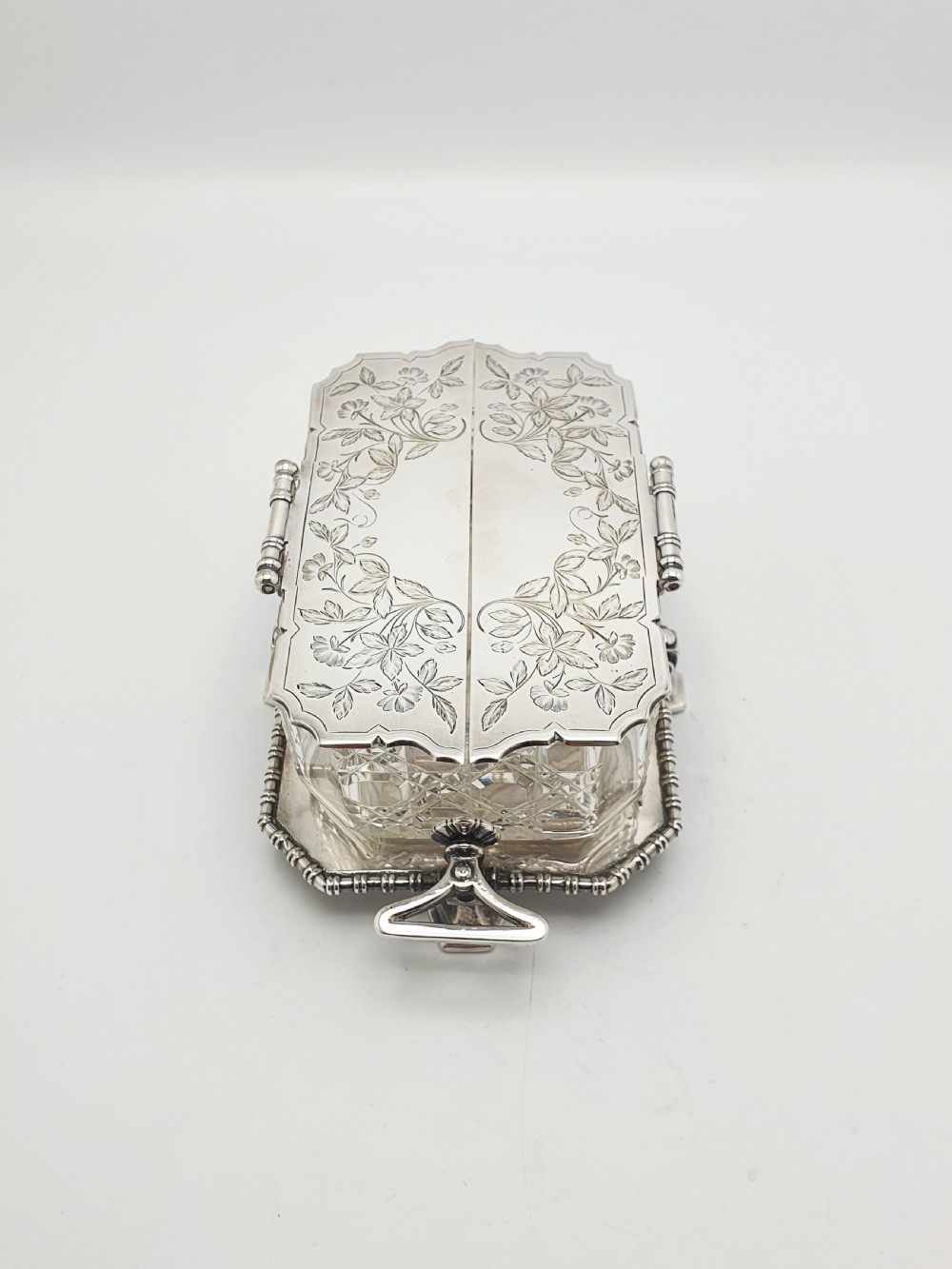 Exceptional Antique Victorian Elkington Silver-Plated & Cut-Glass Butter Dish - 1879 View VII