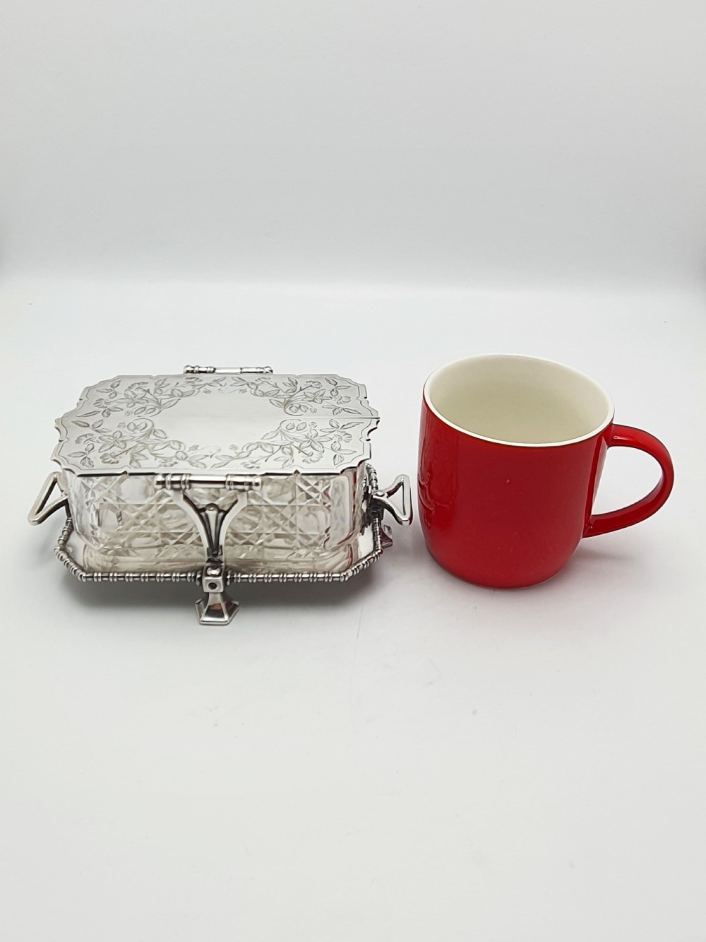 Exceptional Antique Victorian Elkington Silver-Plated & Cut-Glass Butter Dish - 1879 View XII