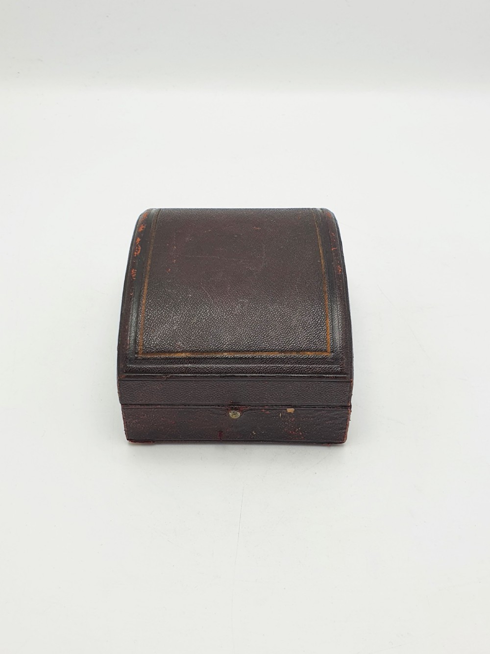 Victorian Silver-Plated Napkin Rings – Set of 6 in Original Velvet-Lined Case – circa 1890 View VII