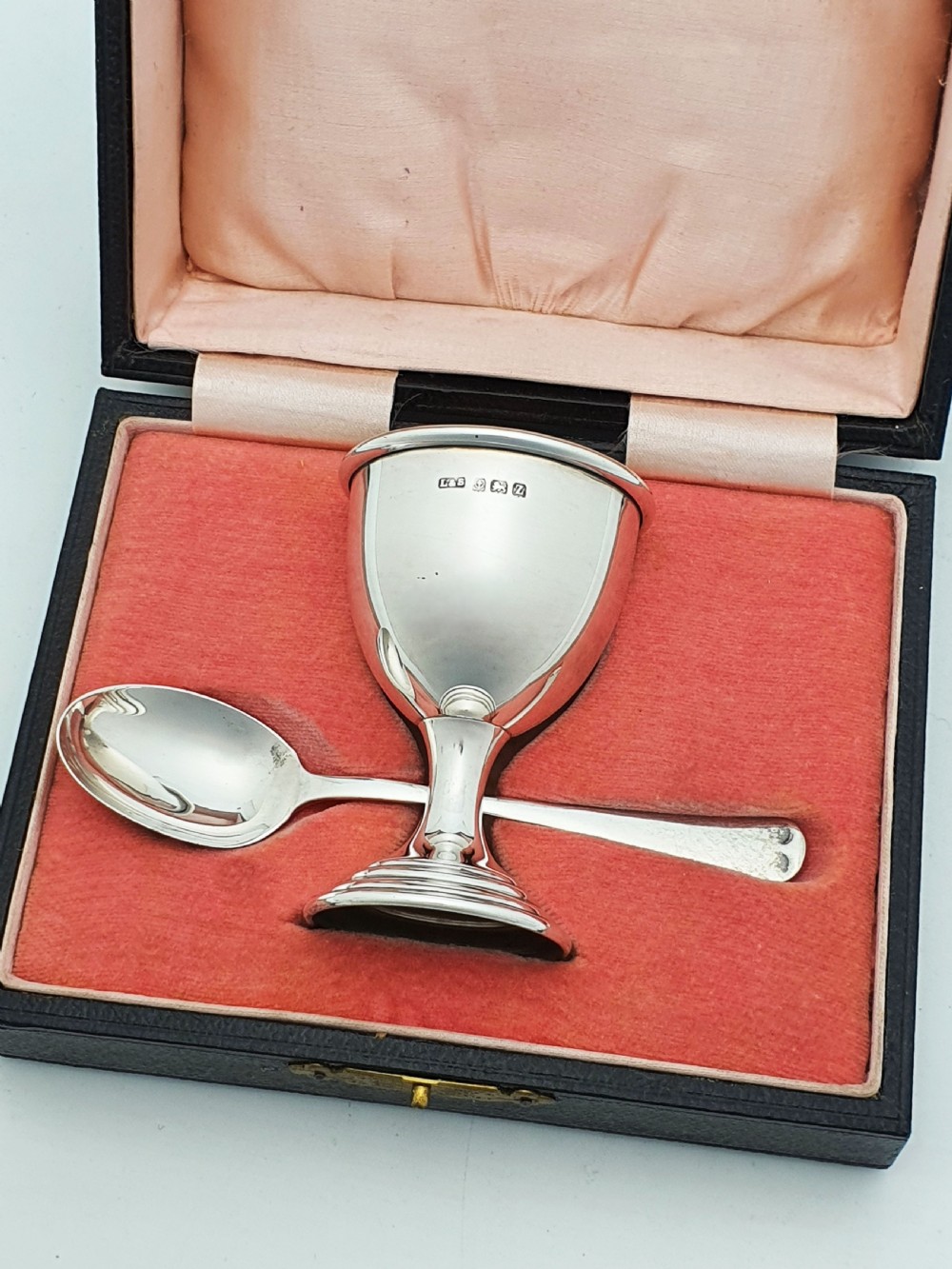 Lovely Cased Vintage Sterling Silver Egg Cup & Spoon Set - 1949 View IV