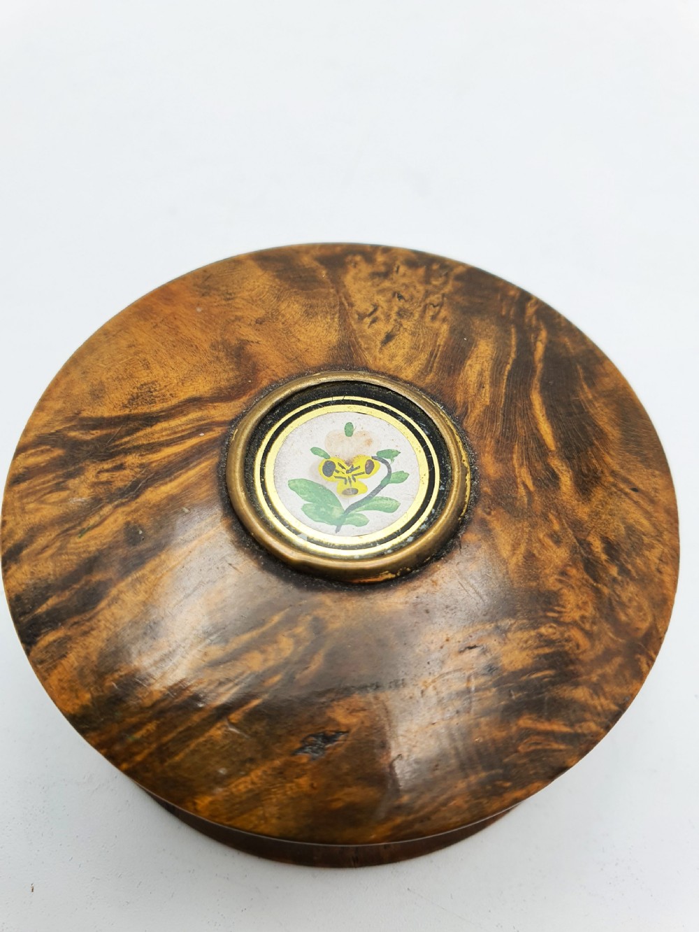 Antique Victorian Burr Walnut Snuff Box with Floral Inset – circa 1880 View II
