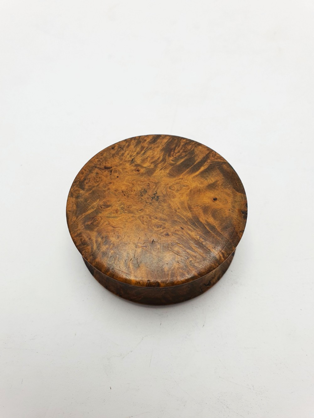 Antique Victorian Burr Walnut Snuff Box with Floral Inset – circa 1880 View IV