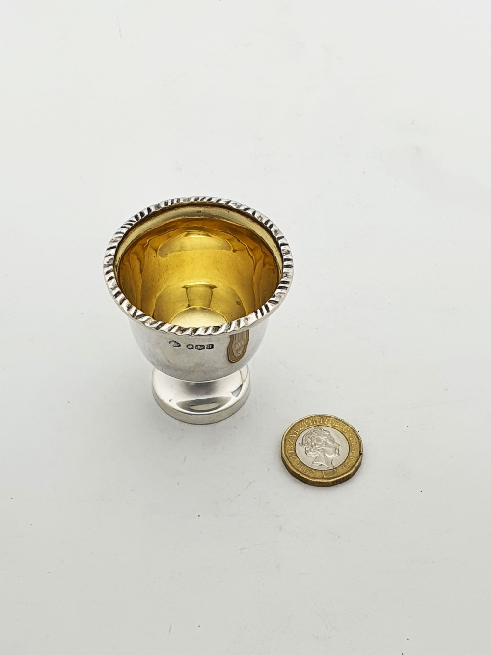 Lovely Antique Sterling Silver Egg Cup with Gilt Interior - 1918 View VII