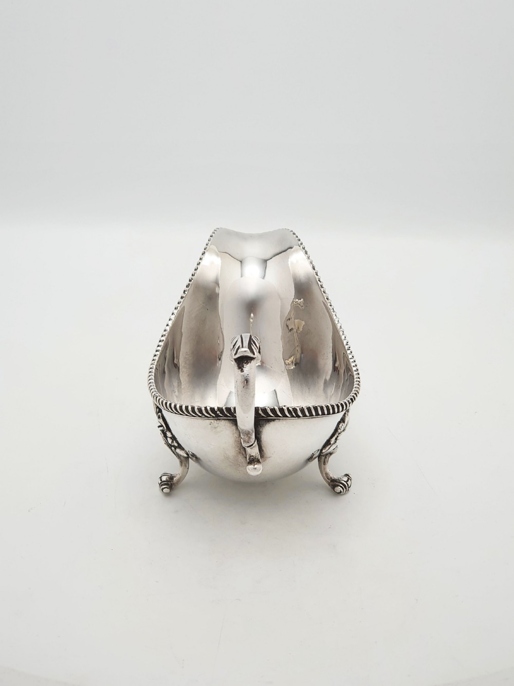 Pair of Antique Silver Plate Sauce Boats with Ornamental Leaf Detailing – circa 1920  View IX