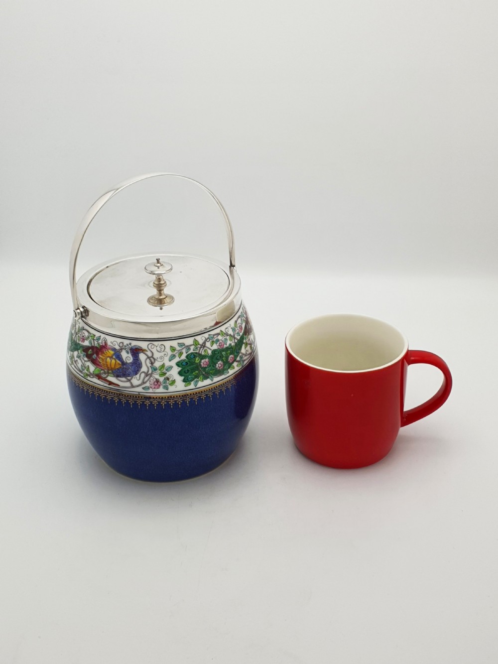 Antique Wedgwood China Biscuit Barrel with Peacock Decoration – circa 1920 View X