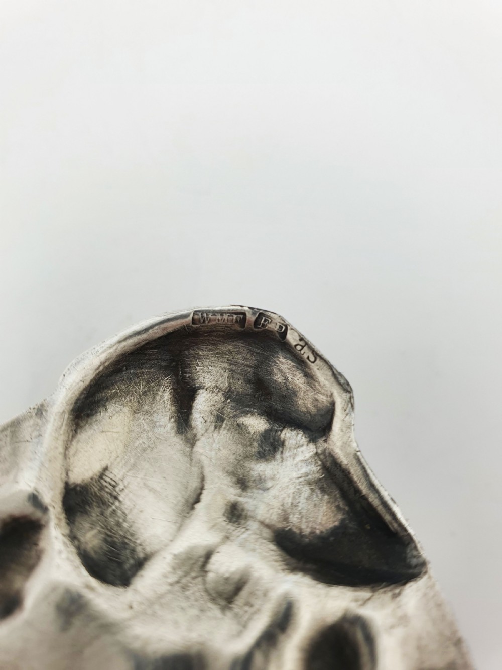 Lovely WMF Art Nouveau Pewter Dog Head Serving Tray – circa 1900 View XI