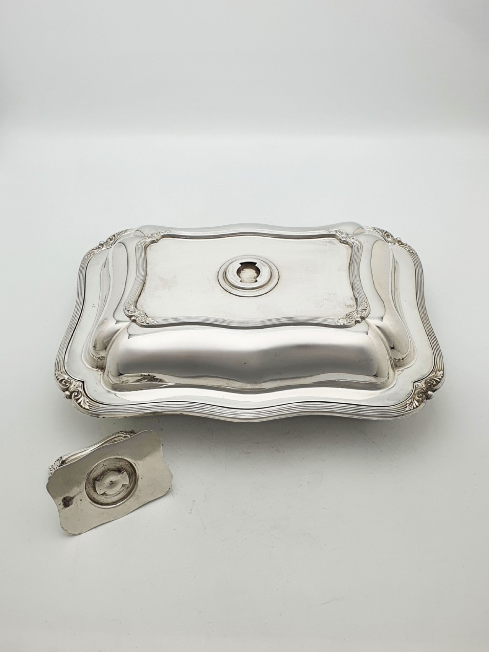 Pair of Fabulous Antique Edwardian Entrée Dishes with Rococo Borders – circa 1905 View XIV