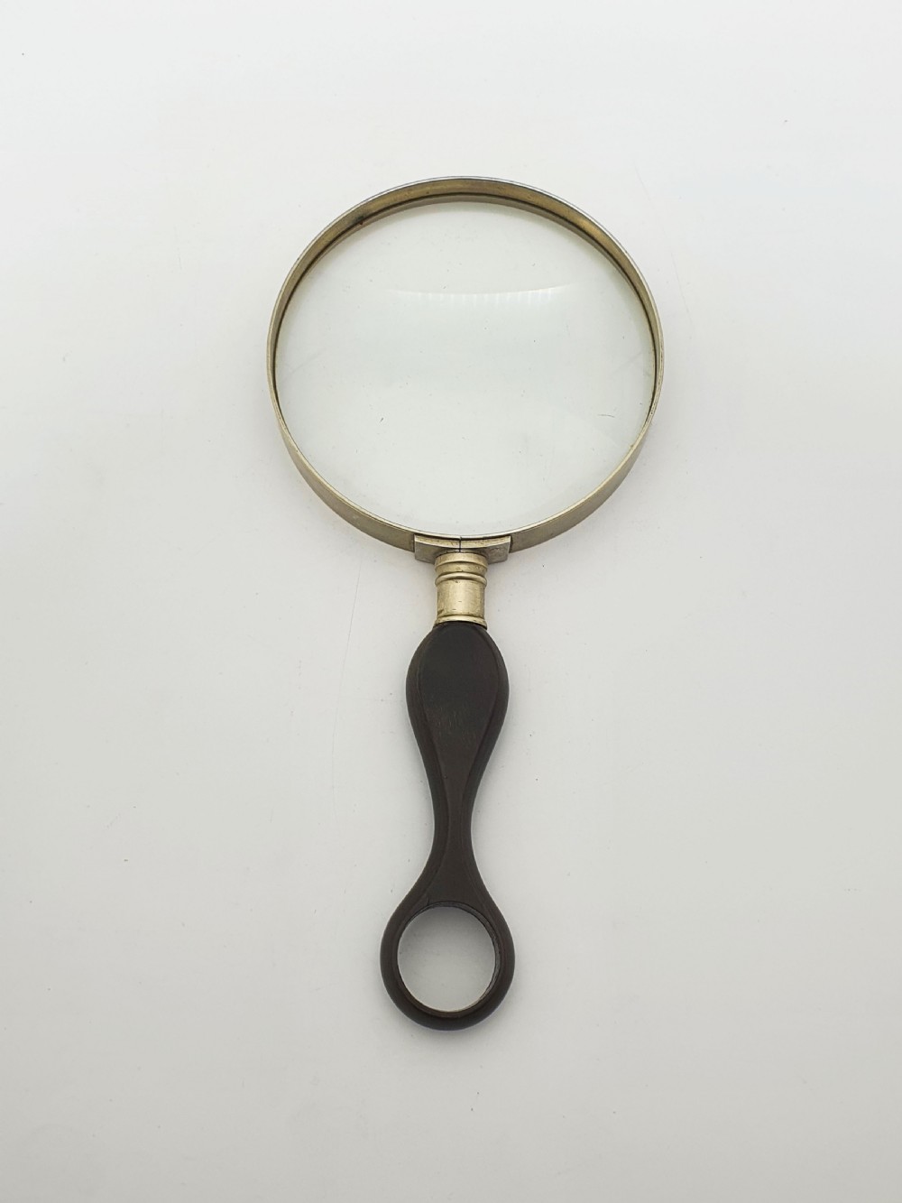 Large Antique Victorian Magnifying Glass With Shaped Horn Handle – circa 1880 View II