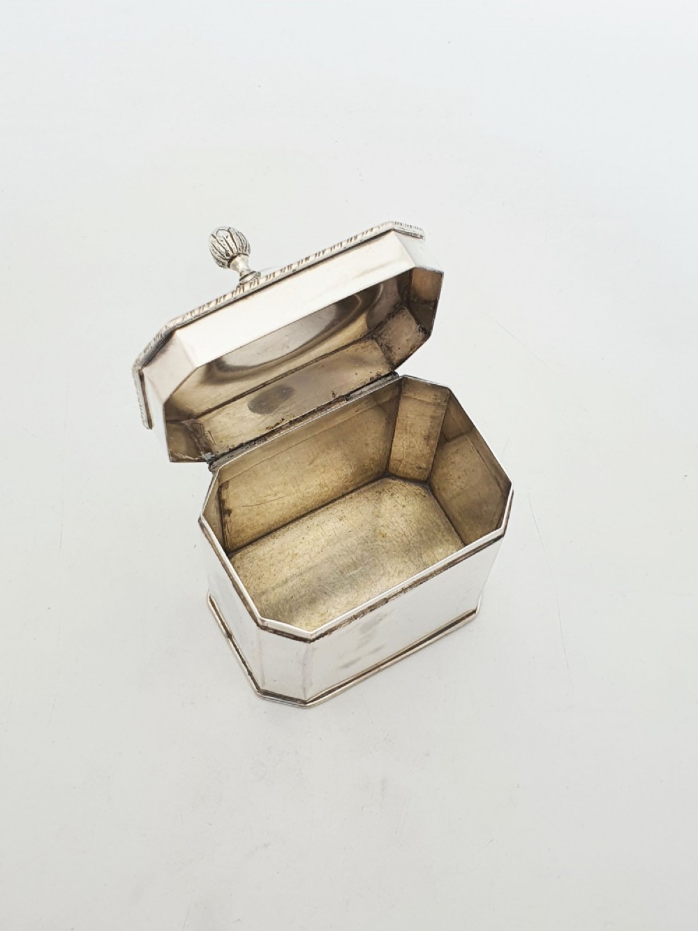 Lovely Antique Edwardian Silver Plated Octagonal Tea Caddy – circa 1905 View II