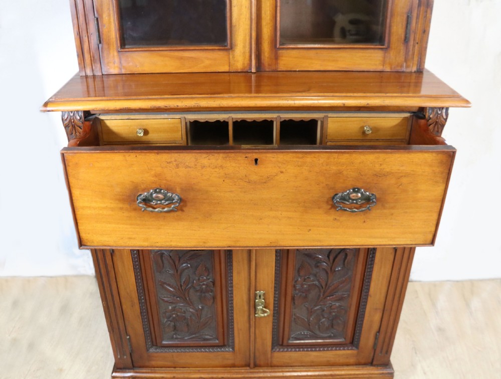 Late Victorian American walnut secretaire bookcase cabinet. View XIII