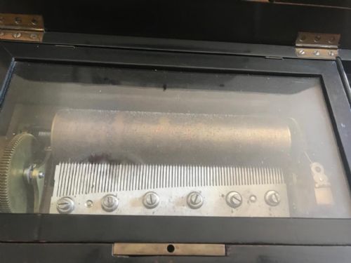 VICTORIAN 6 AIRS MUSICAL BOX - ADDITIONAL PHOTO 1