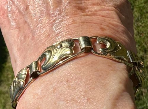 A SILVER GILT DANISH BRACELET IN 830 SILVER - ADDITIONAL PHOTO 2