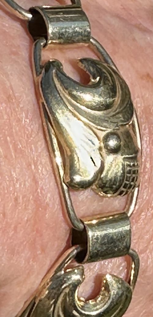 A SILVER GILT DANISH BRACELET IN 830 SILVER - ADDITIONAL PHOTO 1