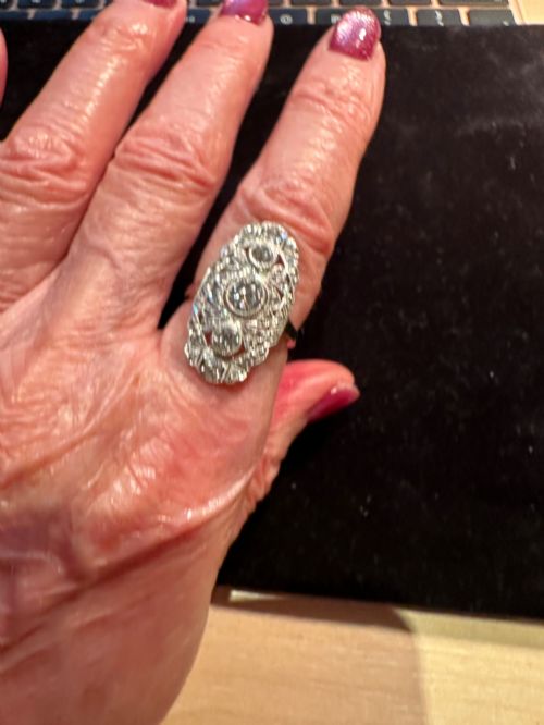 ANTIQUE ART DECO PANEL RING WITH NATURAL DIAMONDS IN PLATINUM - ADDITIONAL PHOTO 3