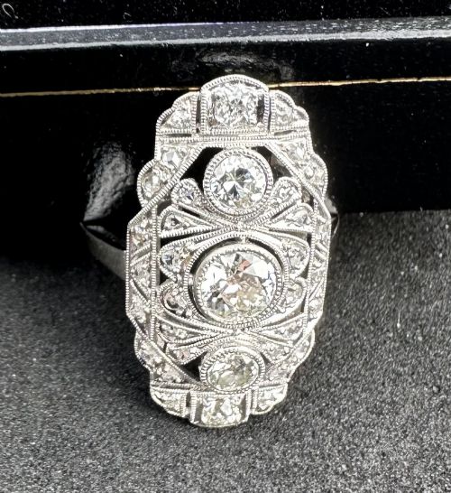 ANTIQUE ART DECO PANEL RING WITH NATURAL DIAMONDS IN PLATINUM - ADDITIONAL PHOTO 4