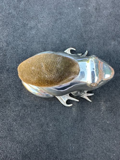 FROG PIN CUSHION BIRMINGHAM 1909 IN STERLING SILVER