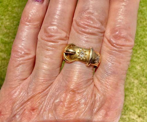 ANTIQUE BUCKLE RING WITH DIAMONDS IN 18 CARAT GOLD - ADDITIONAL PHOTO 6