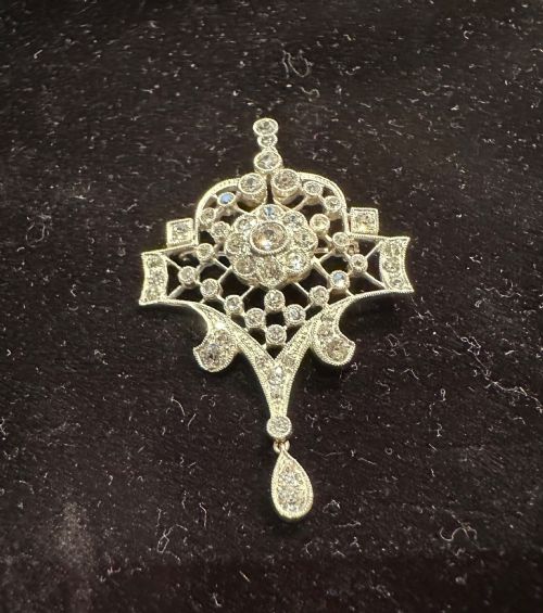 ANTIQUE BELLE EPOQUE PENDANT WITH NATURAL DIAMONDS IN 14CT GOLD