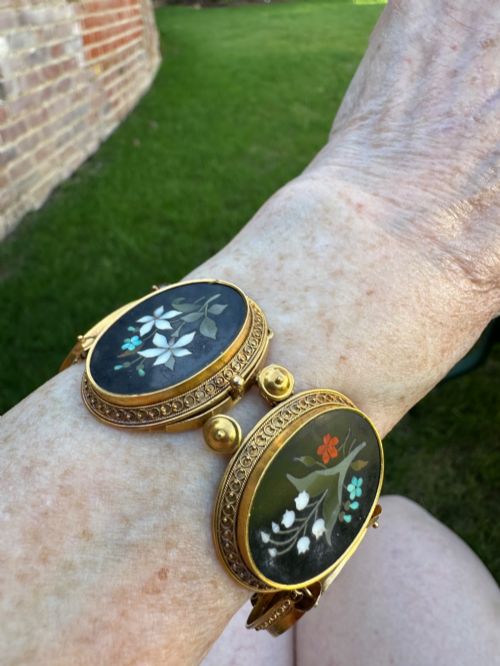 ANTIQUE VICTORIAN PIETRA DURA BRACELET IN 18CT GOLD - ADDITIONAL PHOTO 5